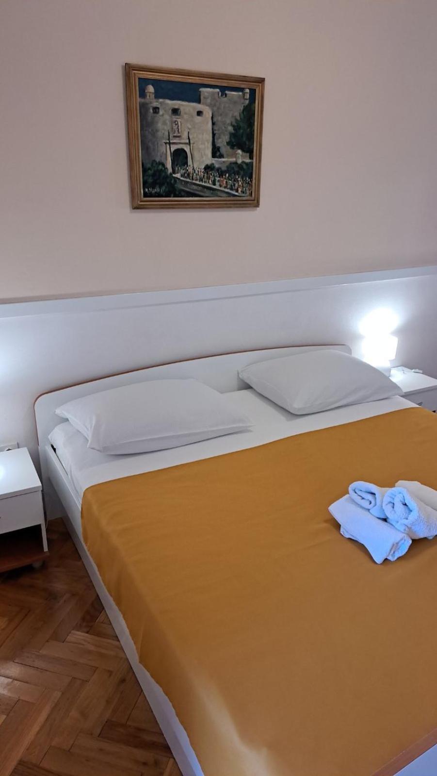 Guesthouse Villa Stanovic Vlaho ซัฟทัท ภายนอก รูปภาพ